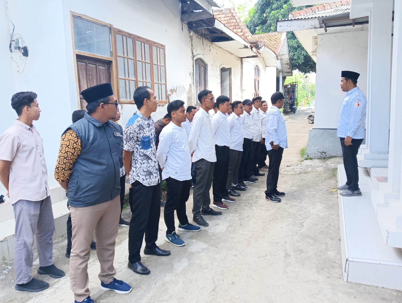 Bawaslu Pamekasan Gelar Apel, Luncurkan Posko Kawal Hak Pilih, dan Patroli Pengawasan untuk Pemilihan Serentak 2024