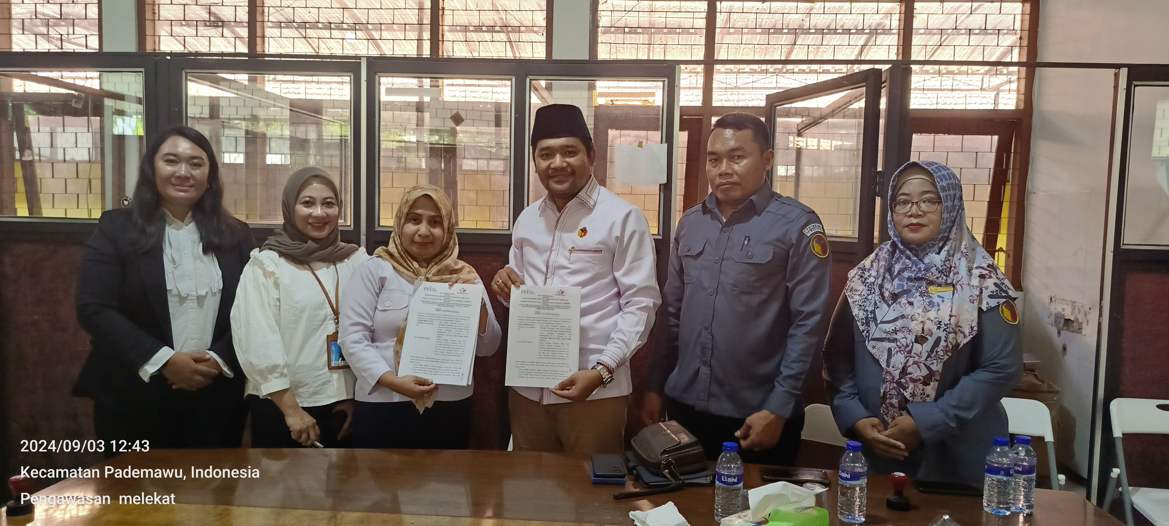RRI Sumenep dan Bawaslu Kabupaten Pamekasan resmi menandatangani Memorandum of Understanding (MoU) terkait pemberitaan Pilkada 2024.