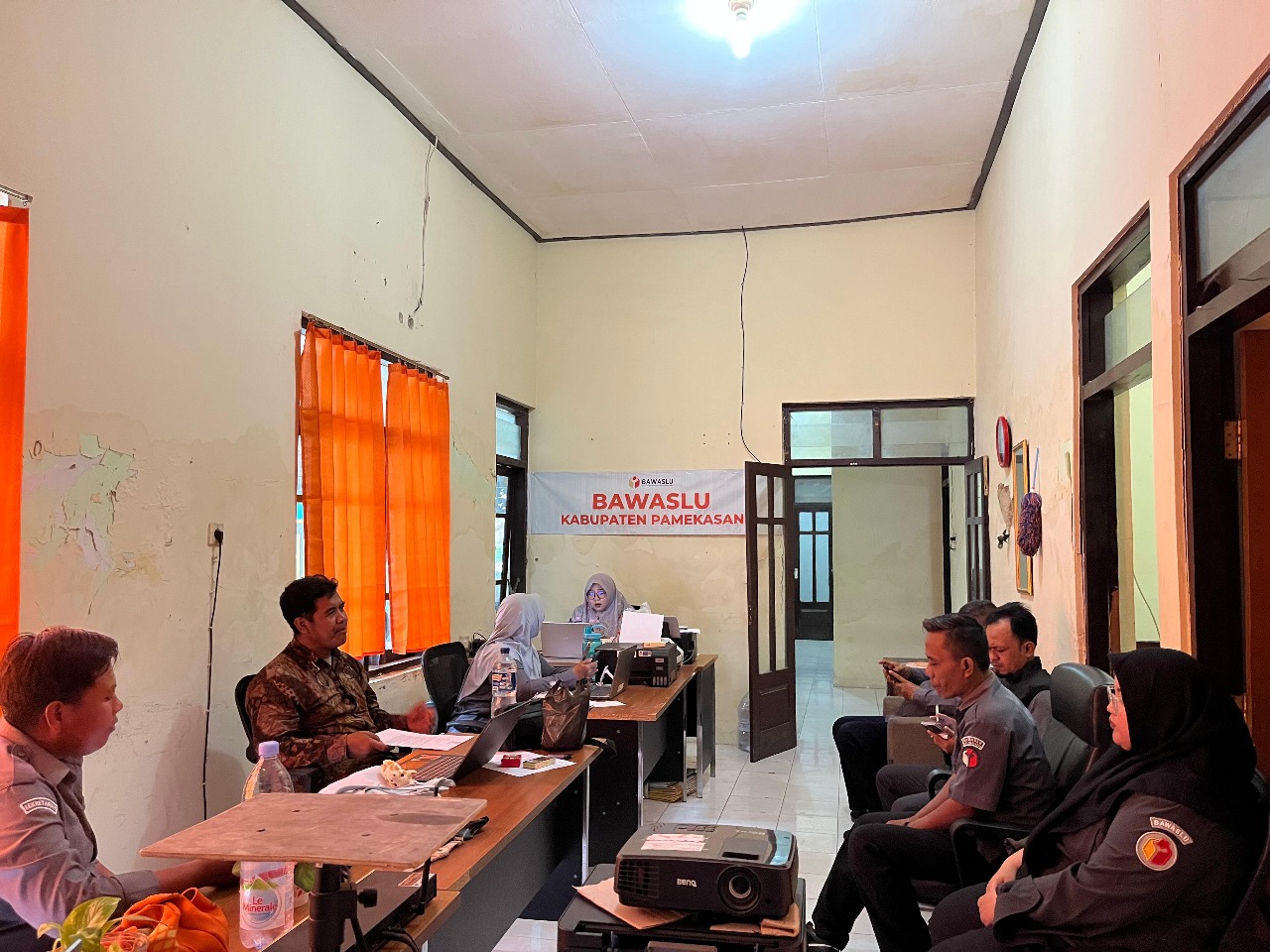 rapat internal siap Kawal Data Pemilih