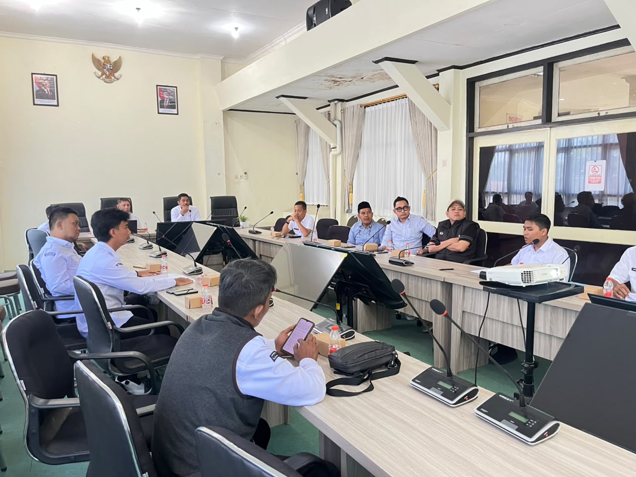 kerjasama dengan 