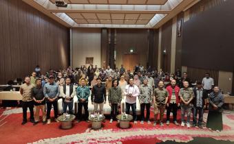 Sesi Foto Bersama saat kegiatan pelatihan fotografi dan videografi