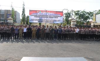 Polres Pamekasan Apel Gelar Pasukan Pengamanan Pilkada Serentak 2024, Sukma Firdaus Apresiasi Dukungan Kepolisian