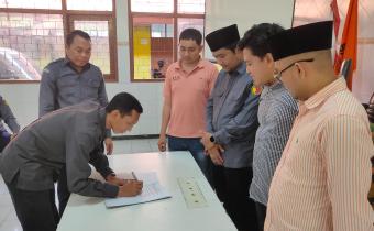 Serah Terima Jabatan Kepala Sekretariat Bawaslu Pamekasan: Imam Hidayat Resmi menjadi Kepala sekretariat Bawaslu Pamekasan