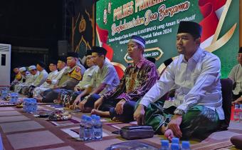 Ketua Bawaslu Pamekasan Sukma Firdaus Hadiri acara Polres Pamekasan Bersholawat dan Doa Bersama Untuk Pilkada 2024 yang Damai