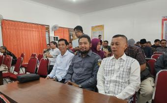 Ketua Bawaslu Pamekasan dan Kasek Hadir pada acara Rakor Penyamaan Persepsi